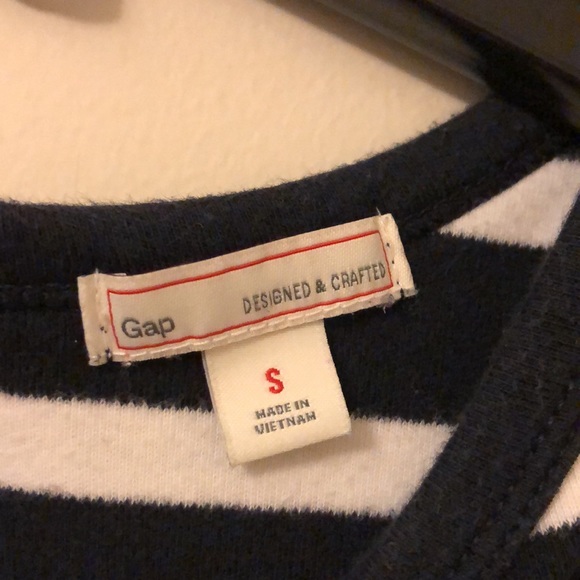 GAP peplum top - Picture 4 of 4